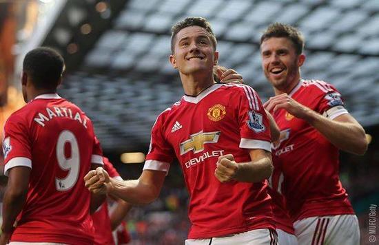 黄振文的背 黄振文的背